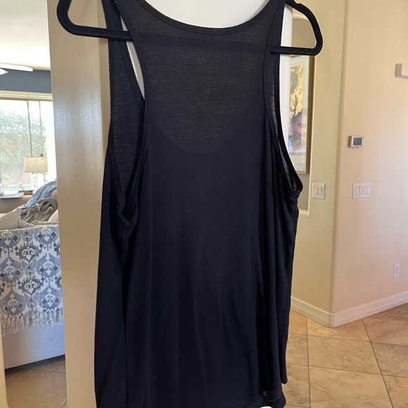 Vintage Women’s XL Volcom Stone California Stone Black Tank Top - Picture 5 of 6